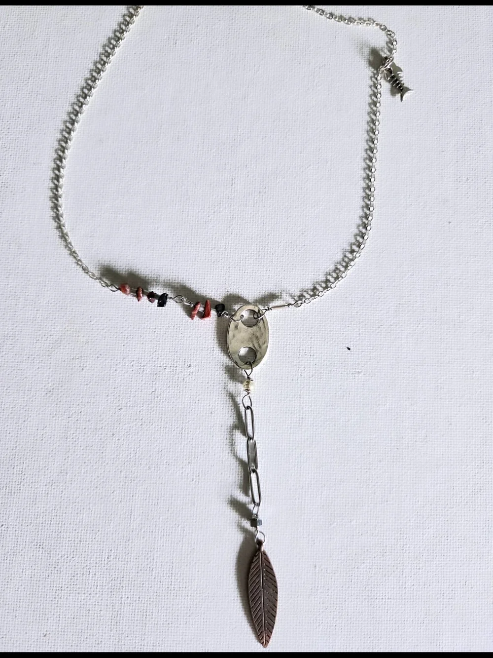 Soda Cap Charm Leaf Lariat Necklace with Stone Chips